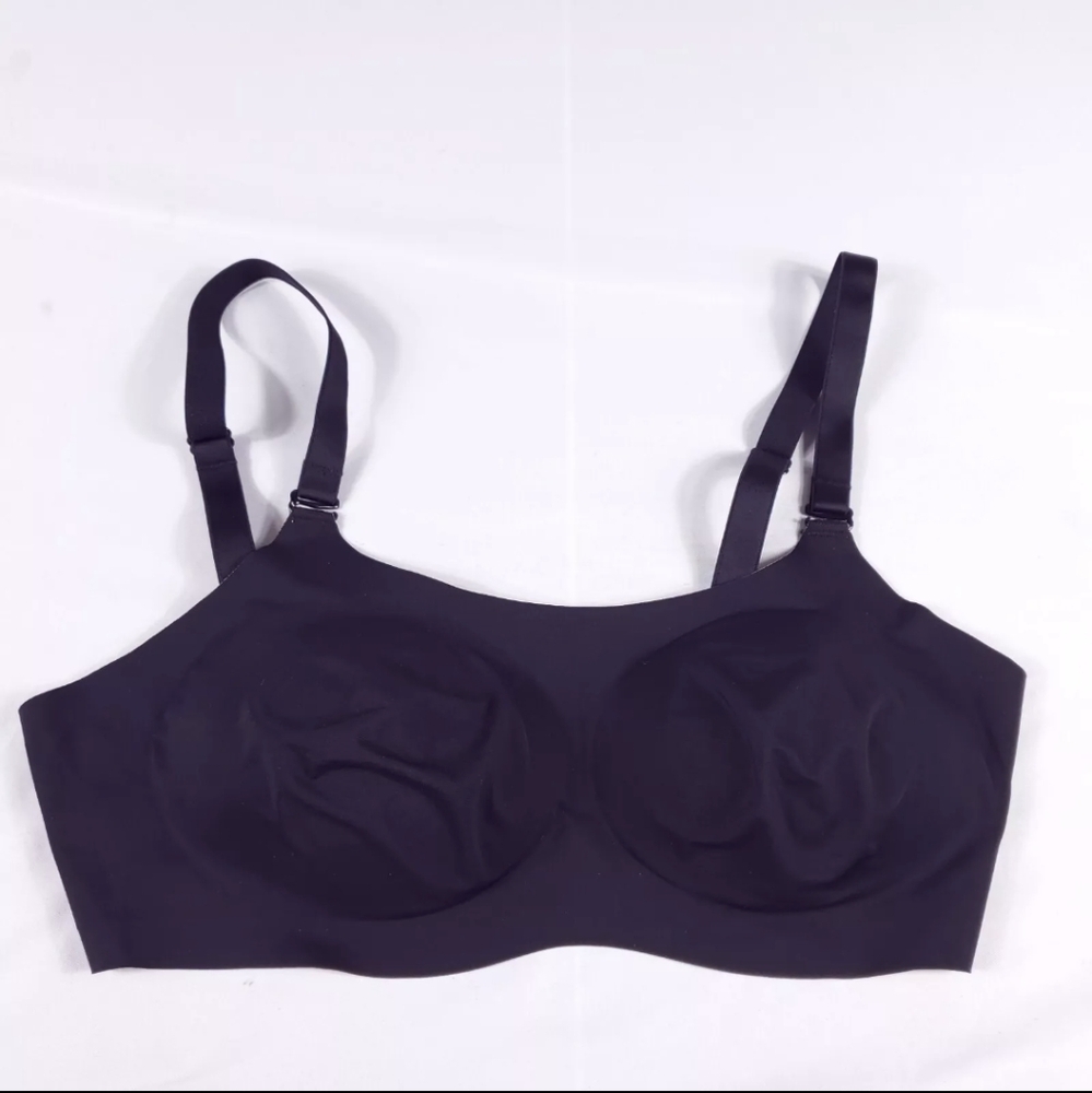 Knix Evolution Everyday Wireless Adjustable Seamless Padded Size 4 Black EUC